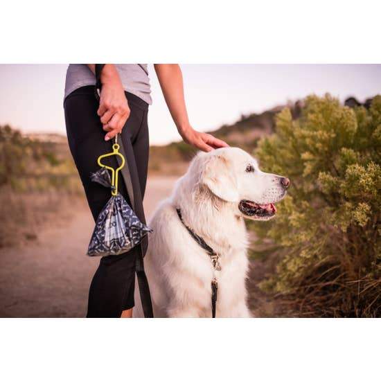 Hands-Free Waste Holder - Canine Compassion Bandanas